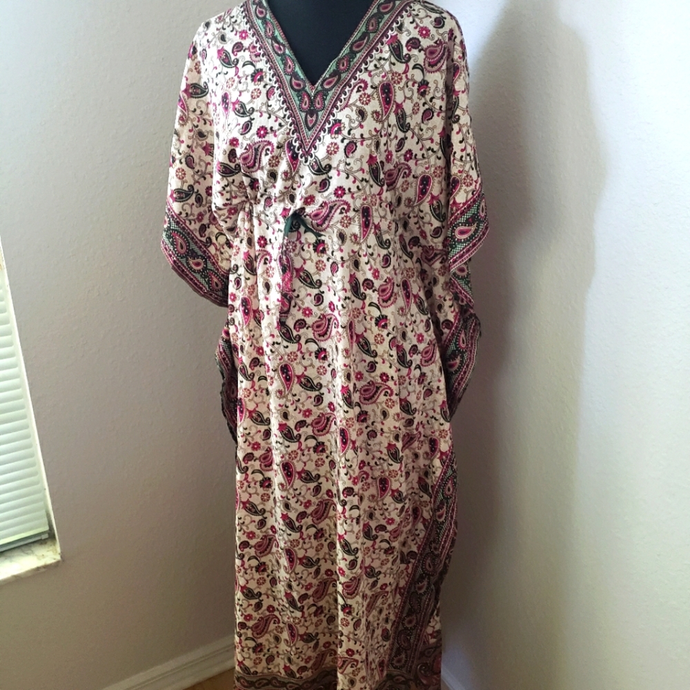 Just In: New Cream/Fuschia and Green Elegant Paisley Drawstring Kaftan
